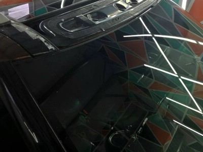 Замена и бронирование передней части панорамной крыши автомобиля KIA Soul II 2013-2019