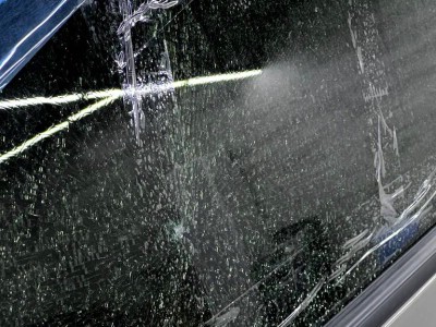 Замена и тонирование 35% переднего левого опускнуго стекла Kia Ceed