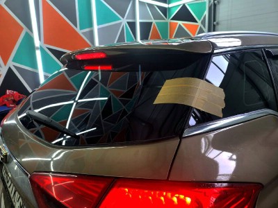 Тонирование Geely