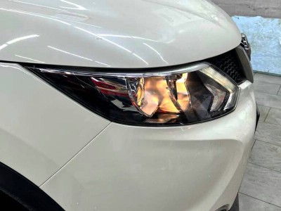 защита передней оптики полиуретановой пленкой Nissan Qashqai