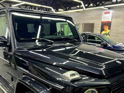 Защита зон риска лакокрасочного покрытия полиуретановой пленкой + защита лобового стекла пленкой ClearPlex Mercedes G-class